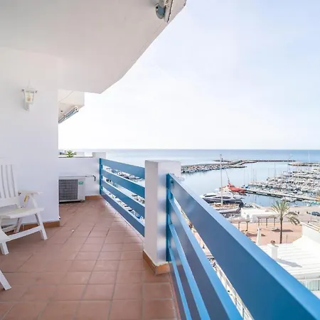Apartment 2 Bedroom Awesome In Estepona